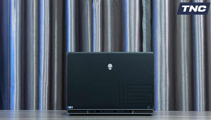 Dell Alienware M15-R6-01NS